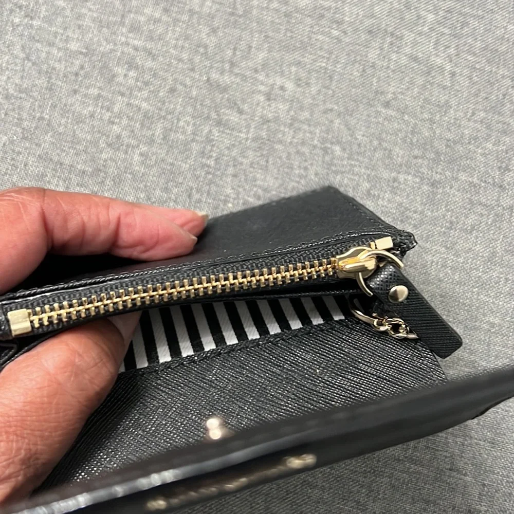 Kate Spate Black Leather Key Card and ID Wallet - Picture 11 of 12